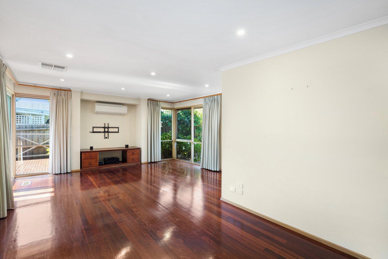 6 Weir Street, Kew, 3101