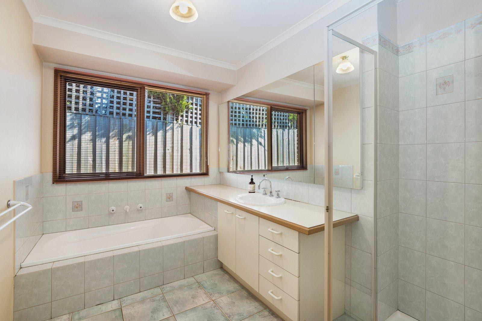 6 Weir Street, Kew, 3101