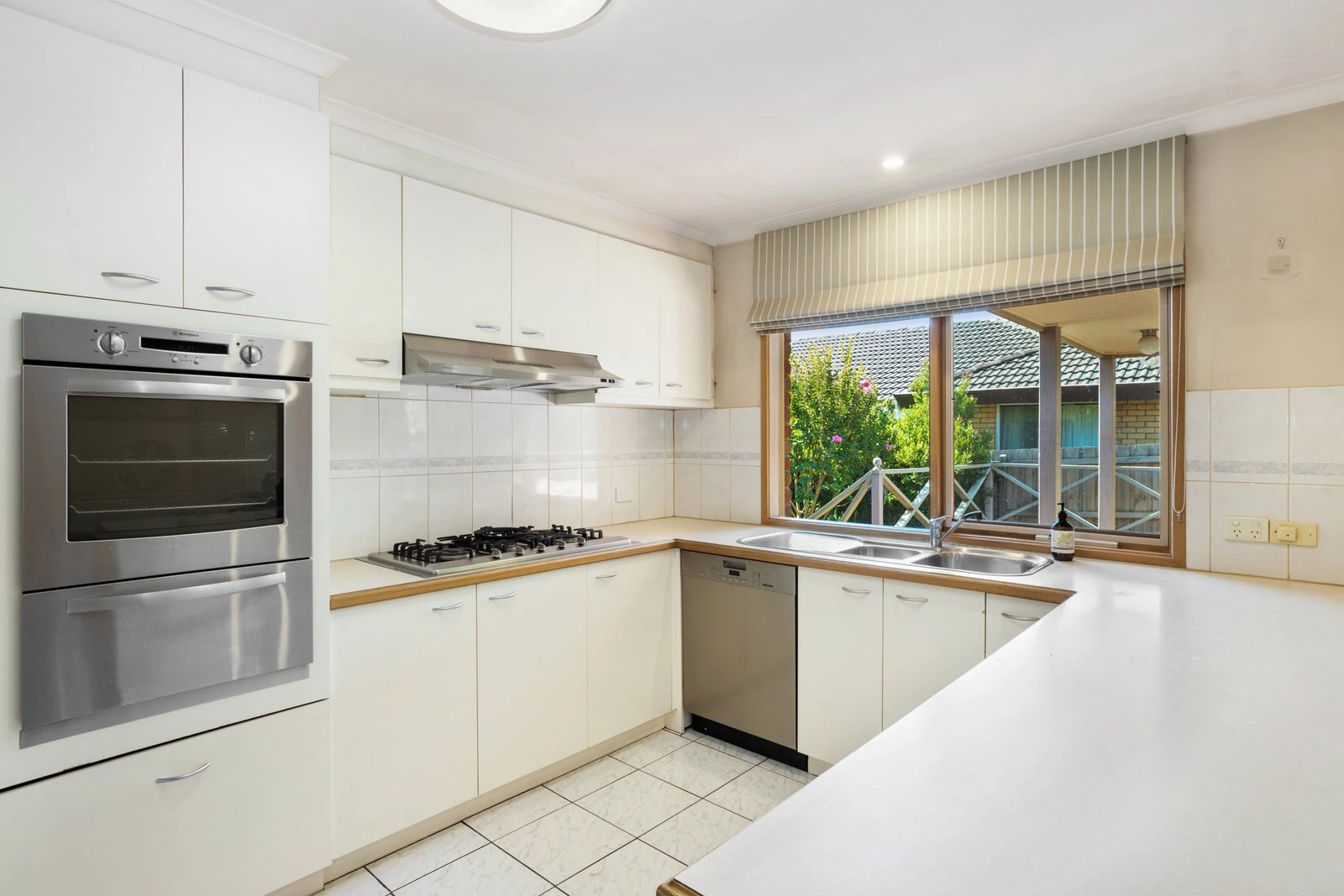 6 Weir Street, Kew, 3101