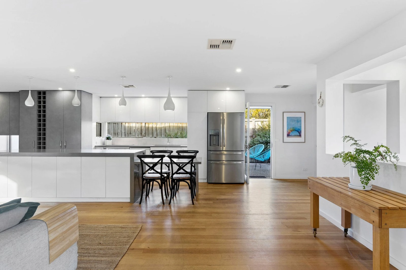 60 Van Ness Avenue, Mornington, 3931