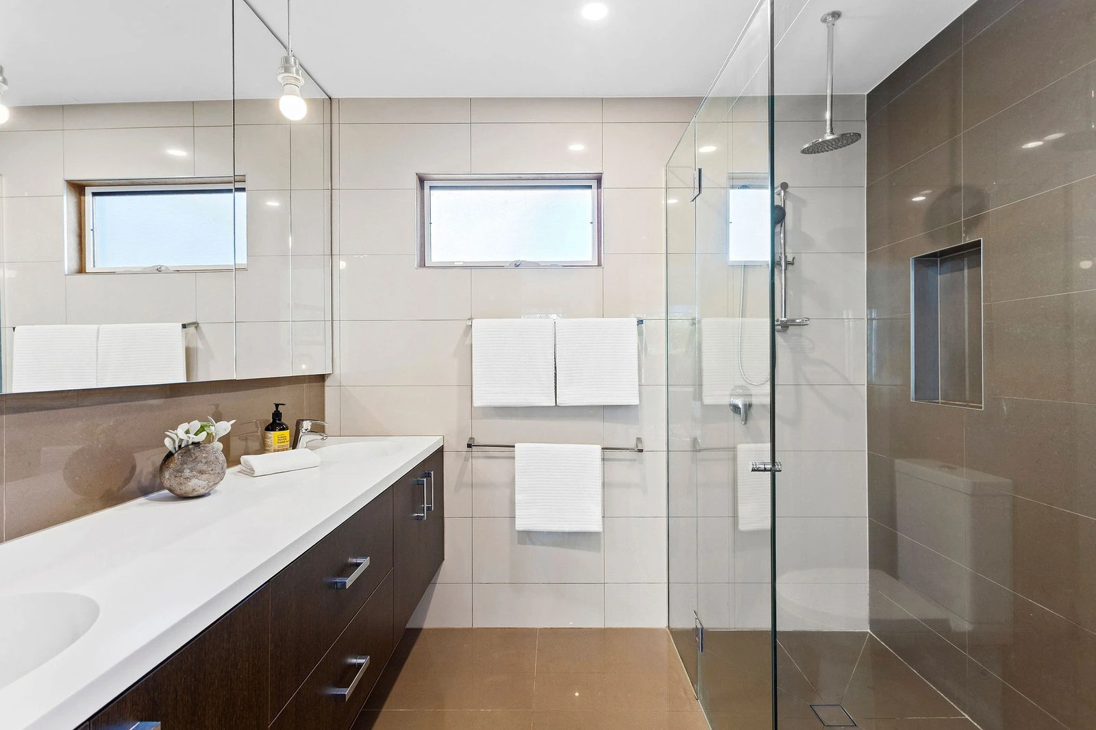 60 Van Ness Avenue, Mornington, 3931