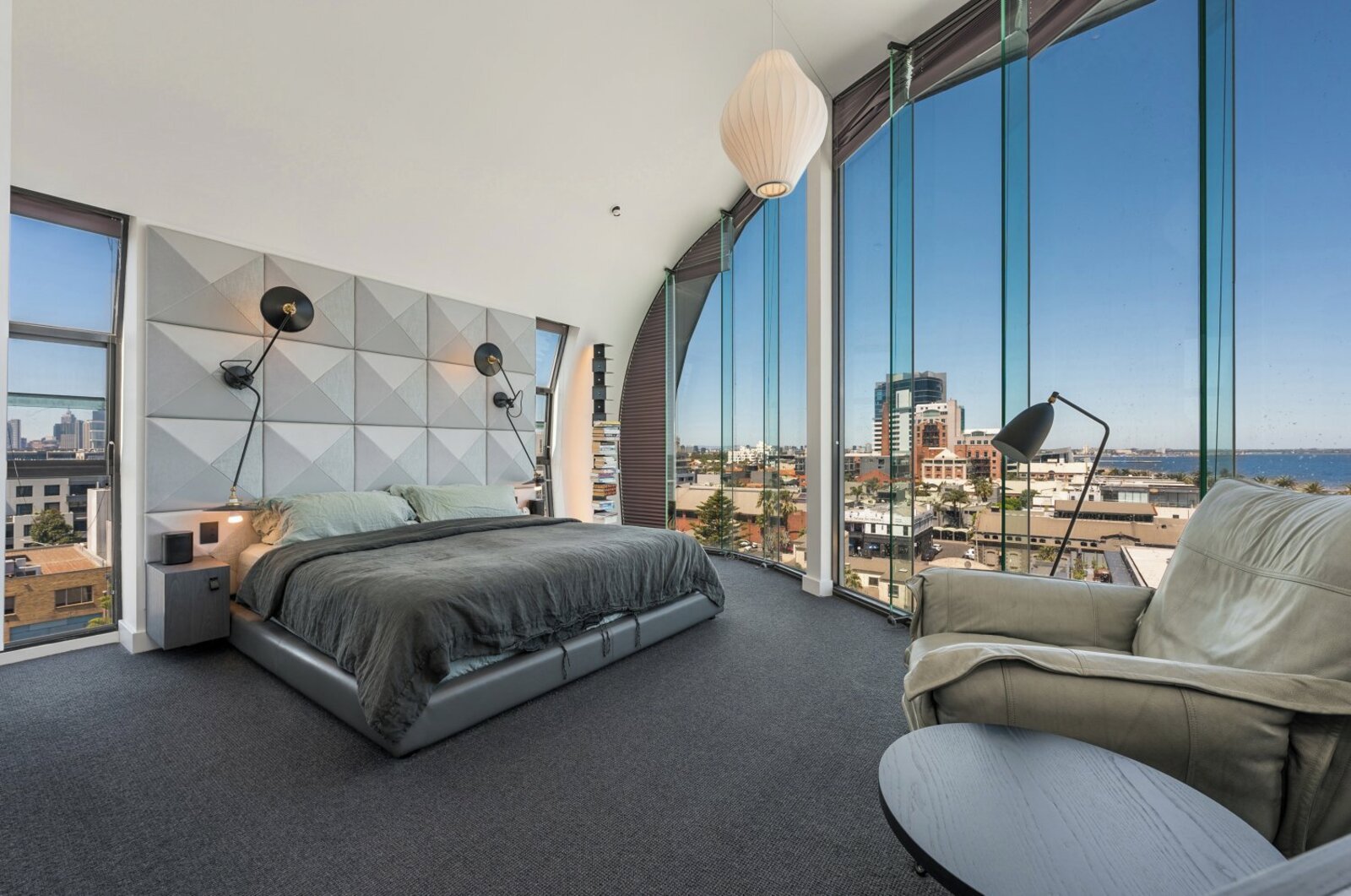 602/49 Beach Street, Port Melbourne, 3207