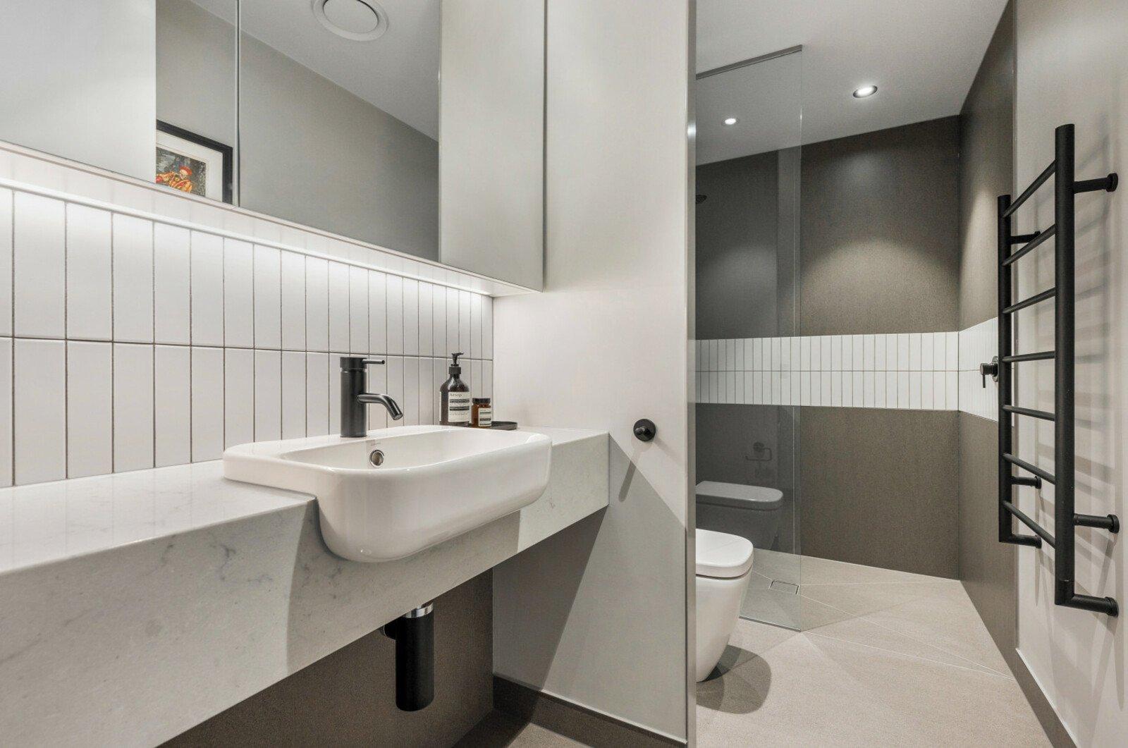 602/49 Beach Street, Port Melbourne, 3207
