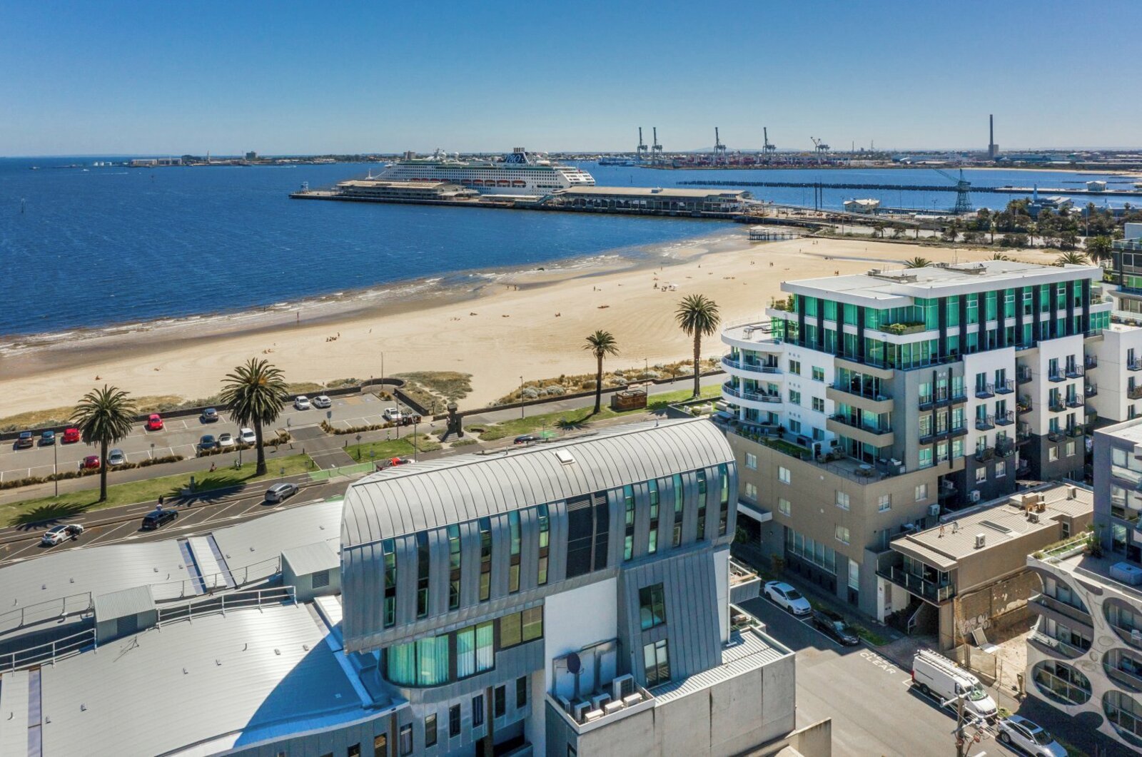 602/49 Beach Street, Port Melbourne, 3207