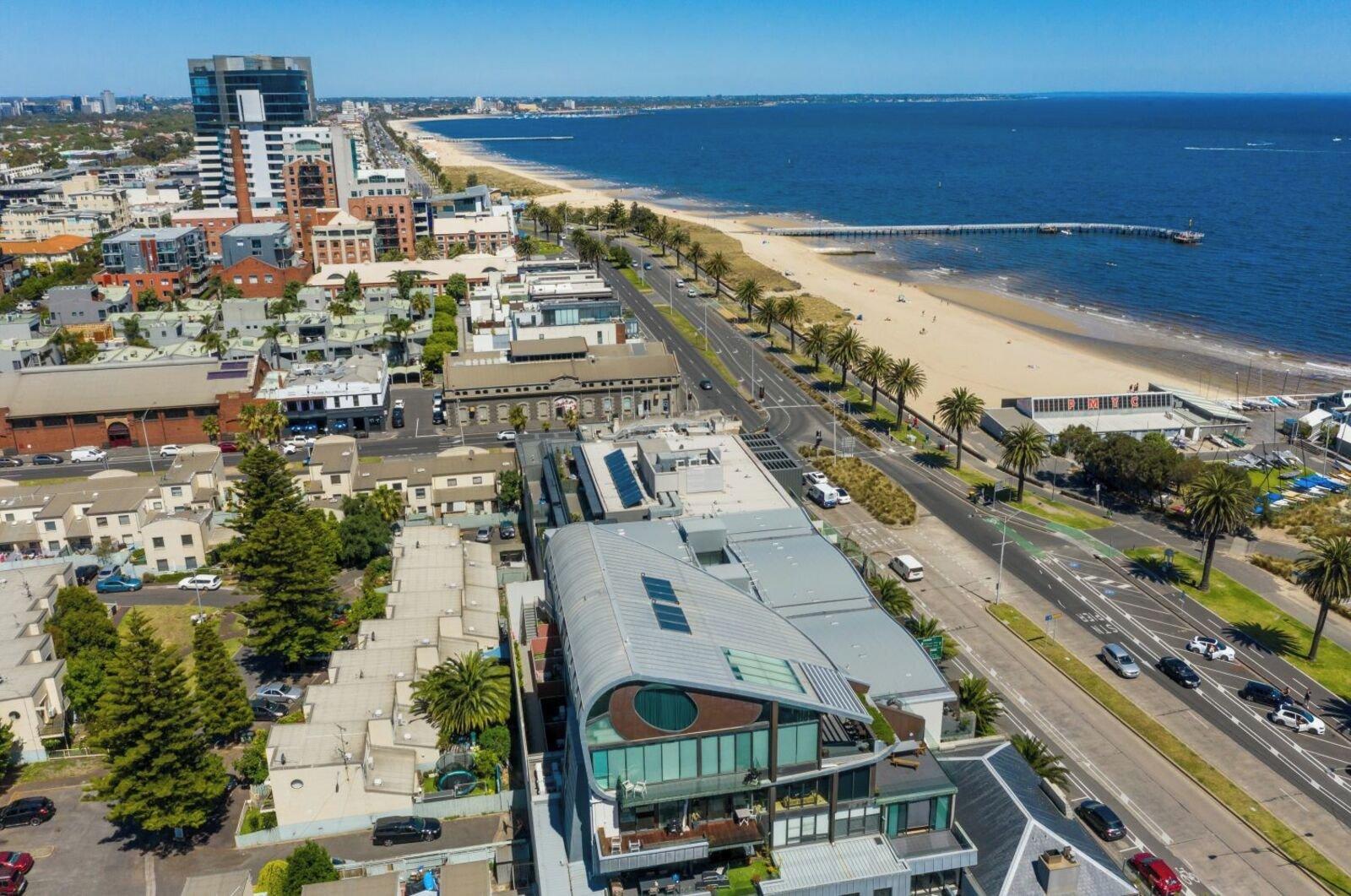 602/49 Beach Street, Port Melbourne, 3207