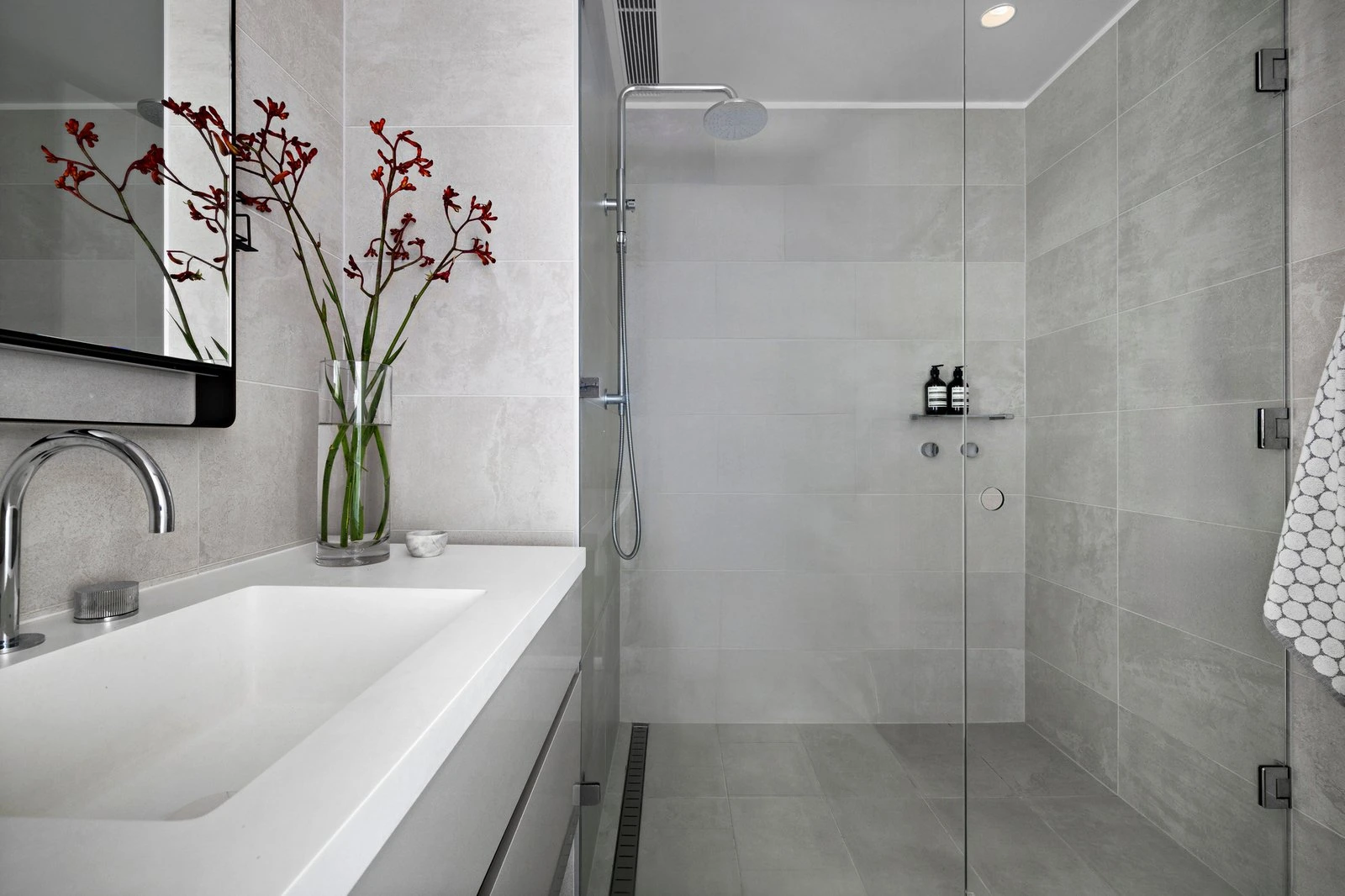 602/182 Wellington Parade, East Melbourne, 3002
