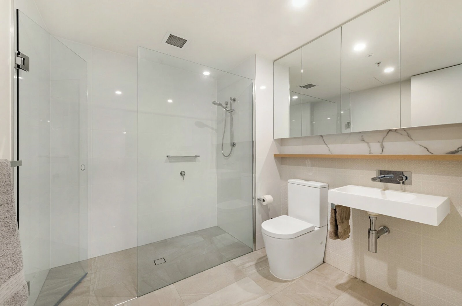 602/240 Dorcas Street, South Melbourne, 3205