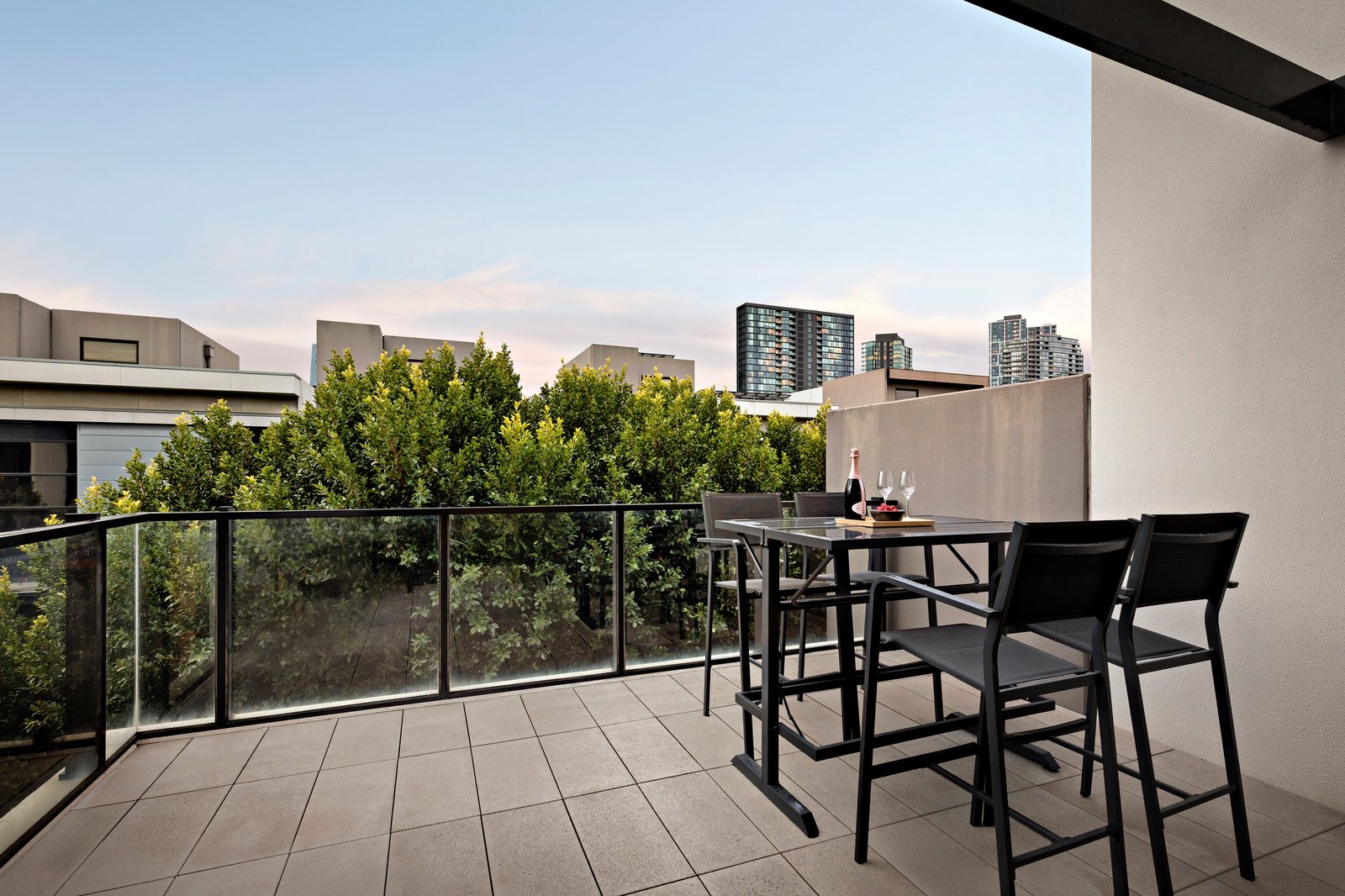 61 South Wharf Drive, Docklands, 3008