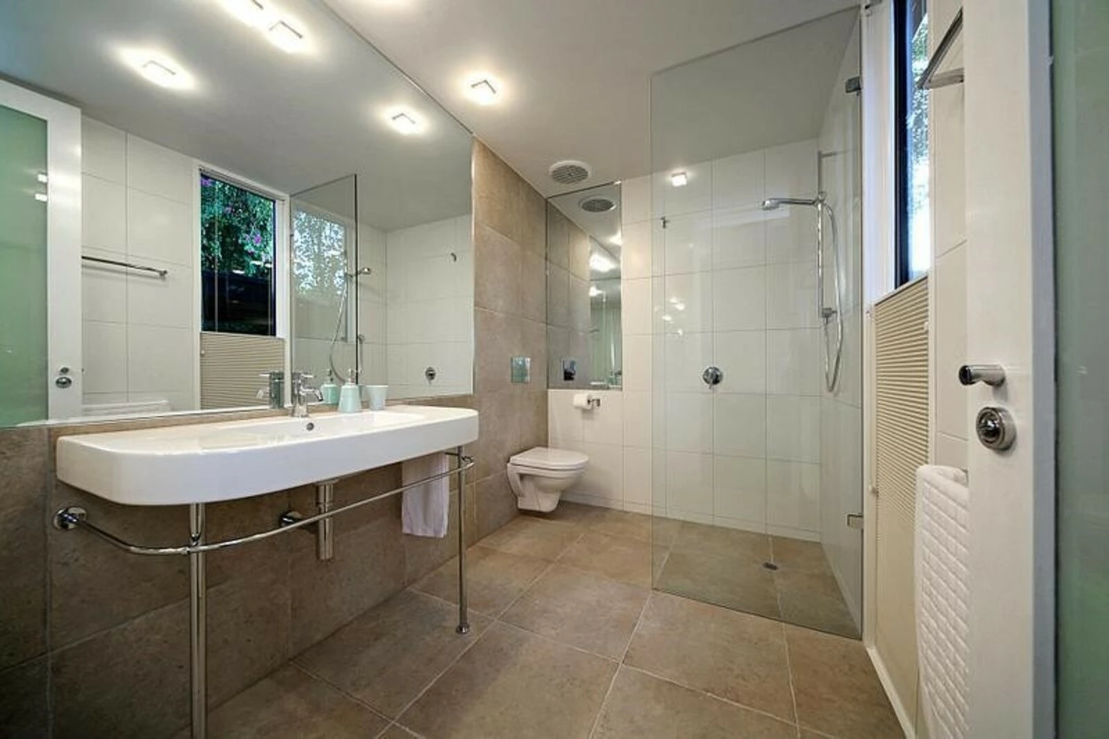 63 Lewisham Road, Prahran, 3181