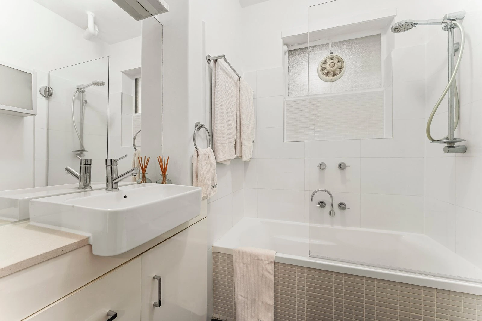 6/35A Grandview Grove, Prahran, 3181