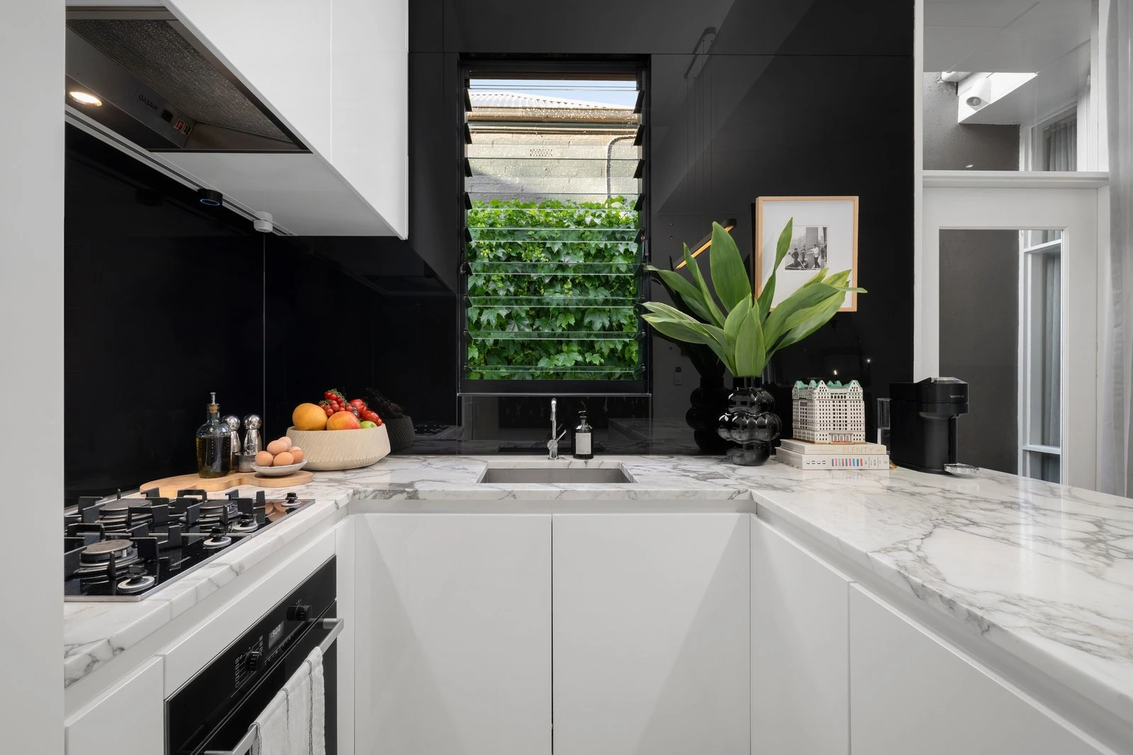 64 Surrey Road, South Yarra, 3141