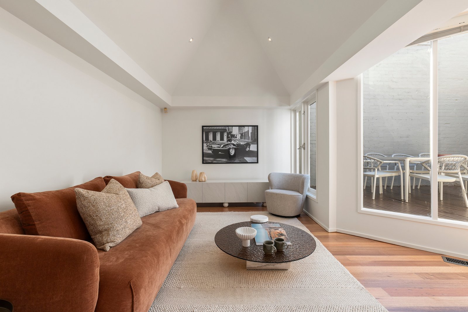 65 Fairbairn Road, Toorak, 3142