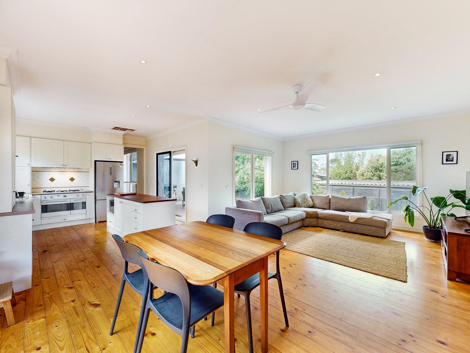 66 Summerhill Crescent, MOUNT ELIZA, 3930