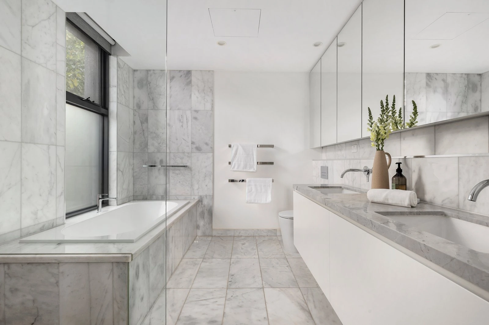 6/60a Heyington Place, Toorak, 3142