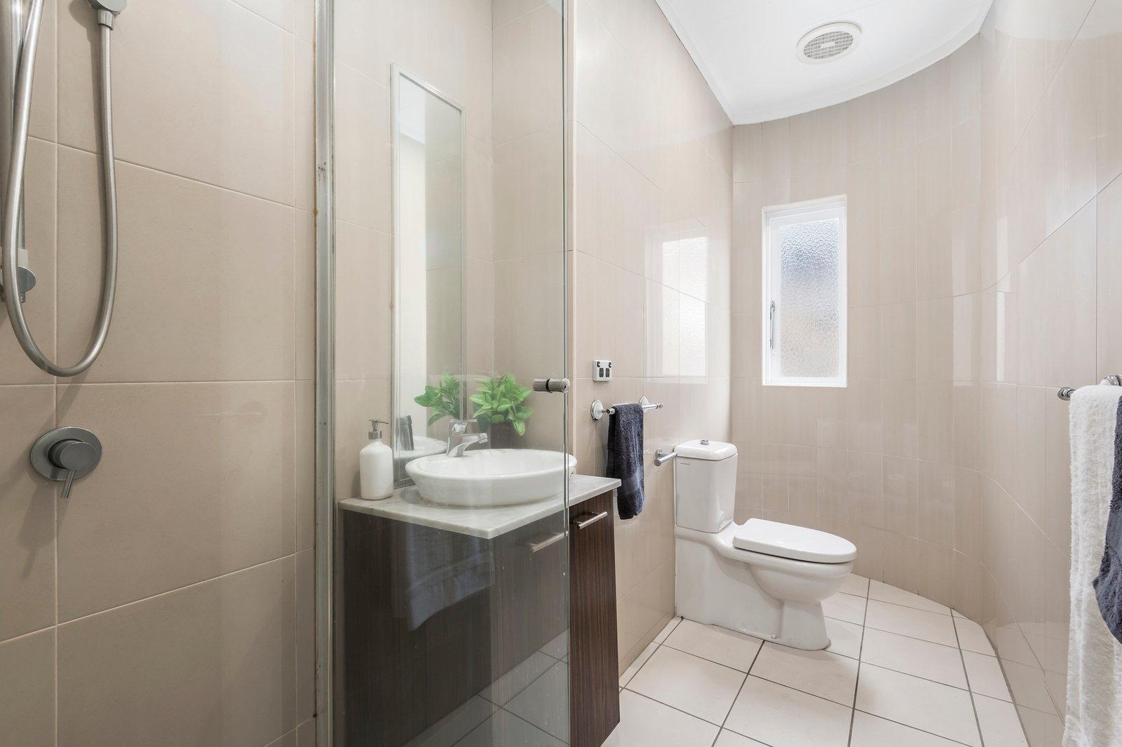 6/70-72 Canterbury Road, Toorak, 3142