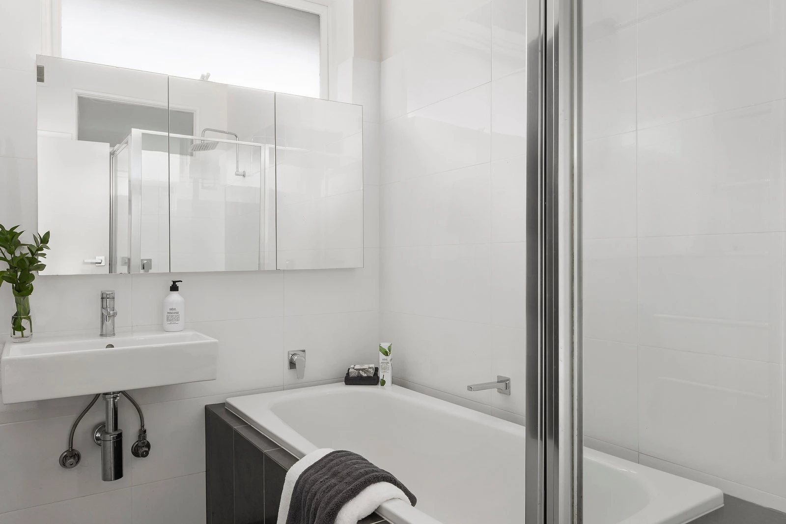 6/70-74 Finch Street, Malvern East, 3145