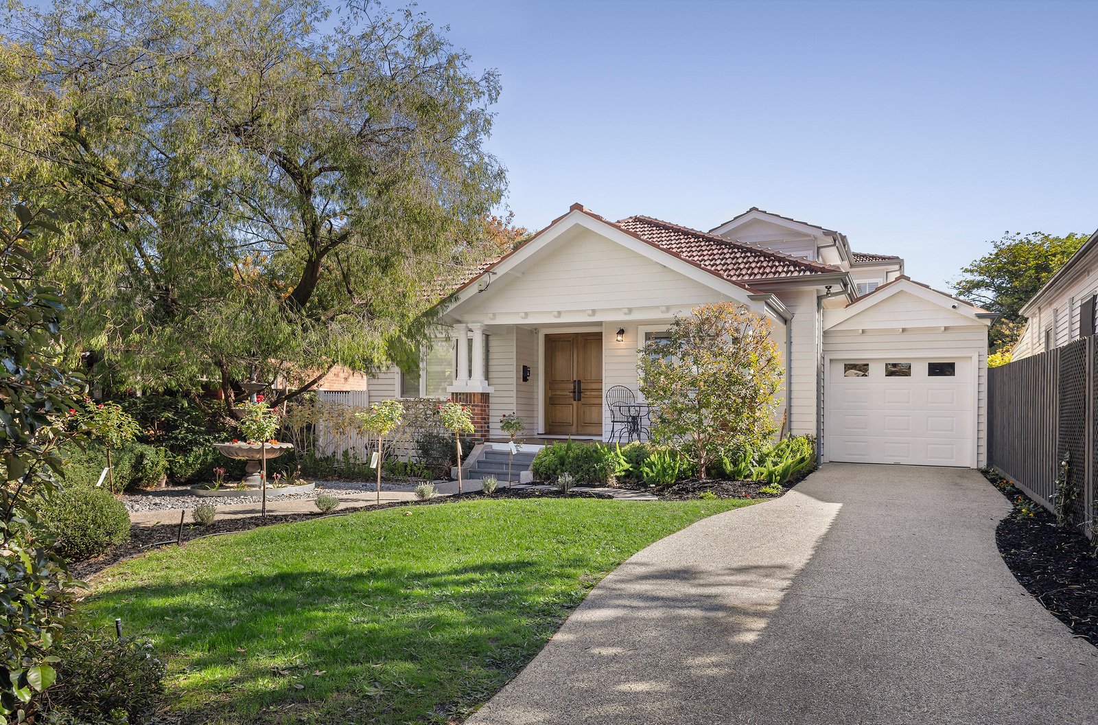 70 Middlesex Road, Surrey Hills, 3127