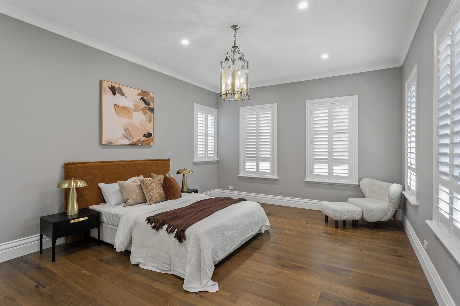 70 Middlesex Road, Surrey Hills, 3127