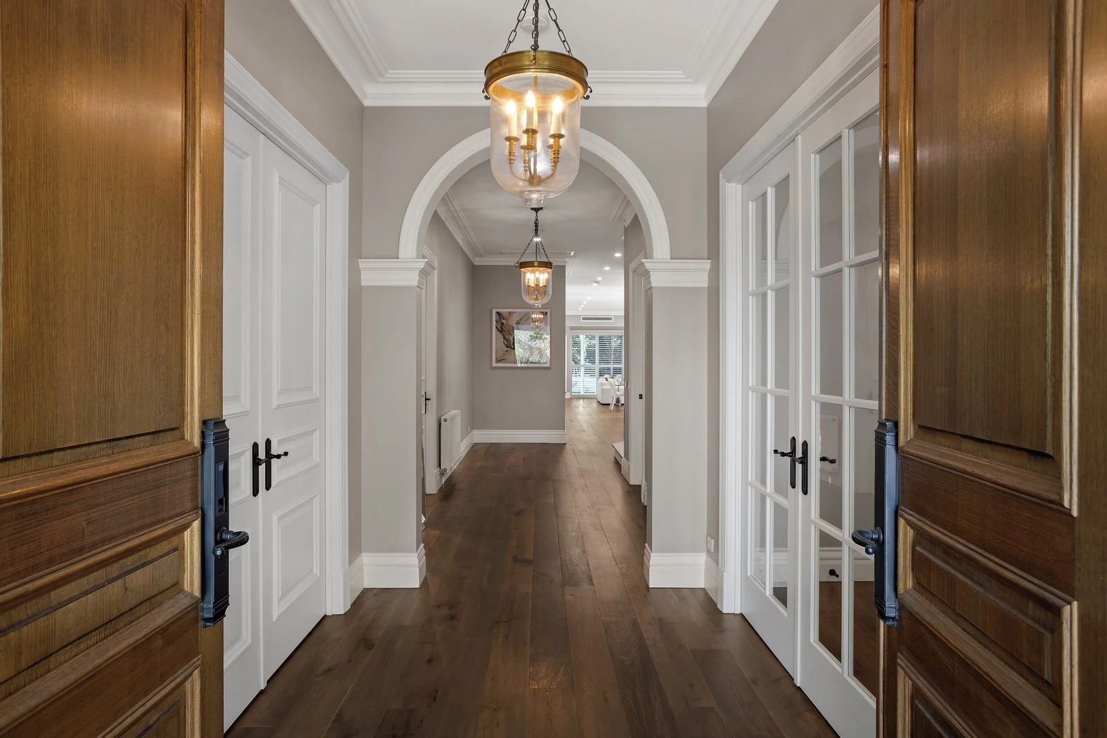 70 Middlesex Road, Surrey Hills, 3127