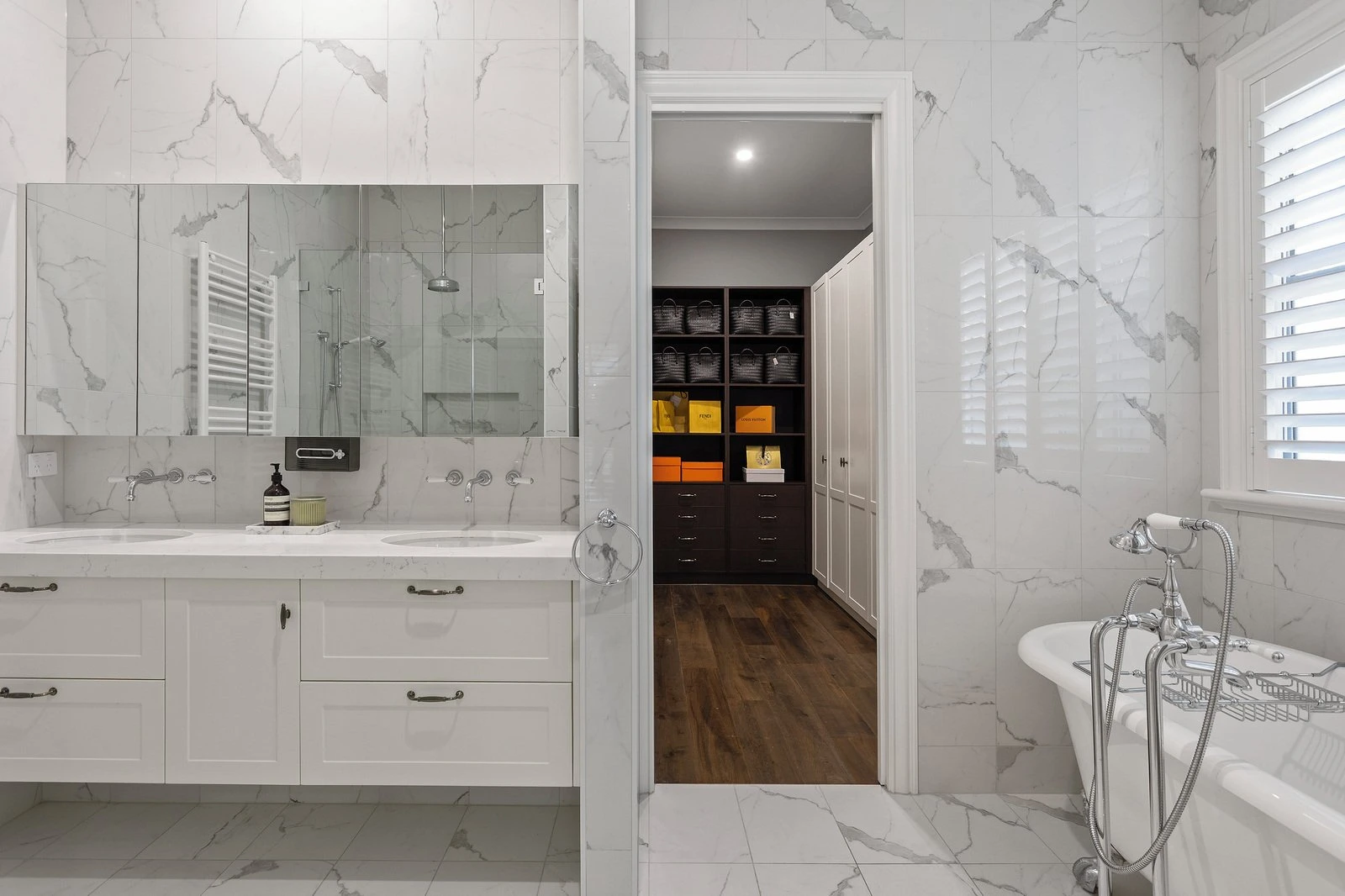 70 Middlesex Road, Surrey Hills, 3127