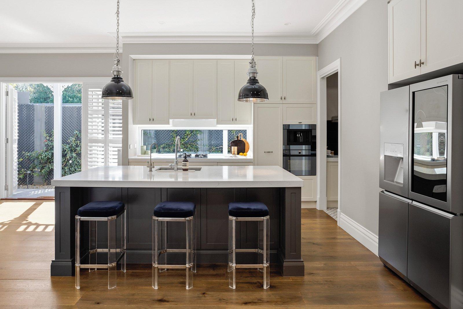 70 Middlesex Road, Surrey Hills, 3127