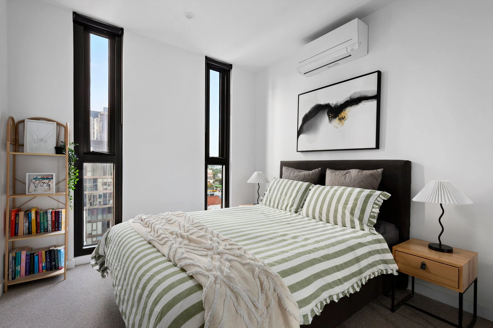 703/51 Thistlethwaite Street, South Melbourne, 3205