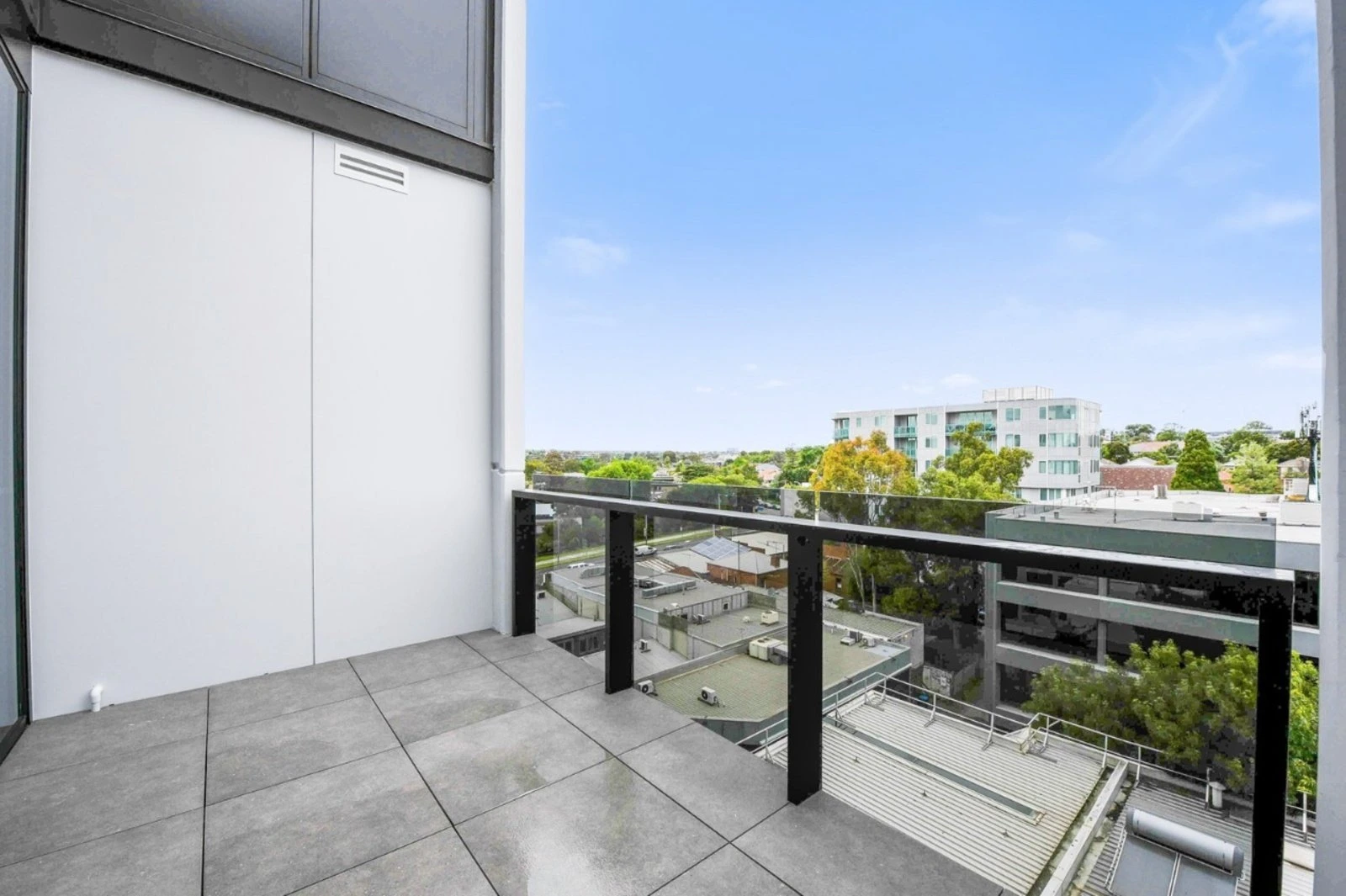 711/5 Glenarm Road, Glen Iris, 3146