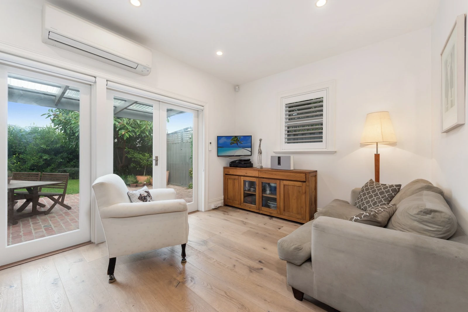 76 Commercial Road, Prahran, 3181