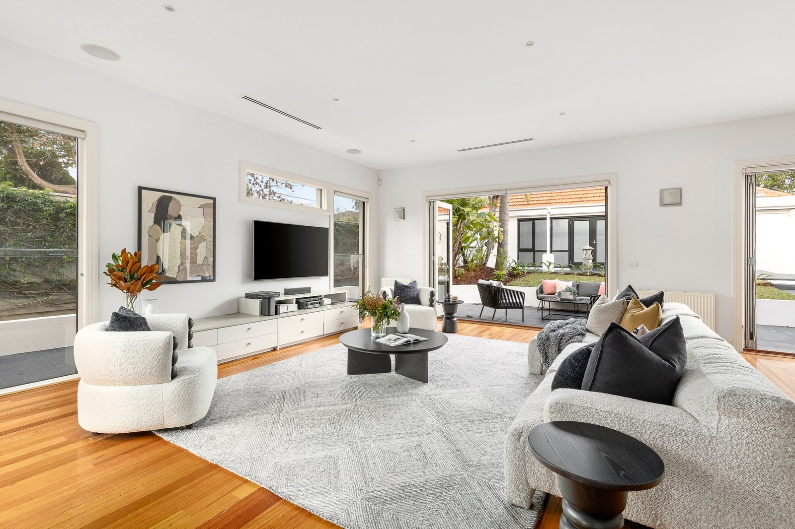 77 Summerhill Road, Glen Iris, 3146