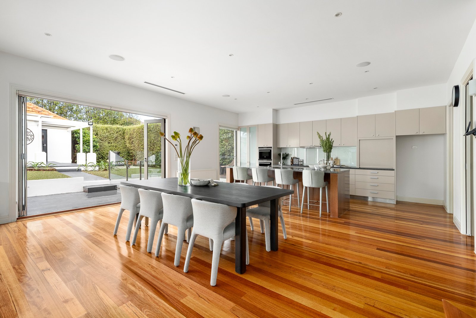 77 Summerhill Road, Glen Iris, 3146
