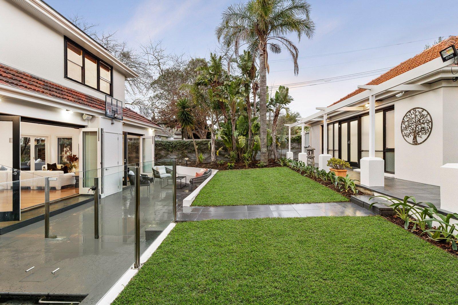 77 Summerhill Road, Glen Iris, 3146