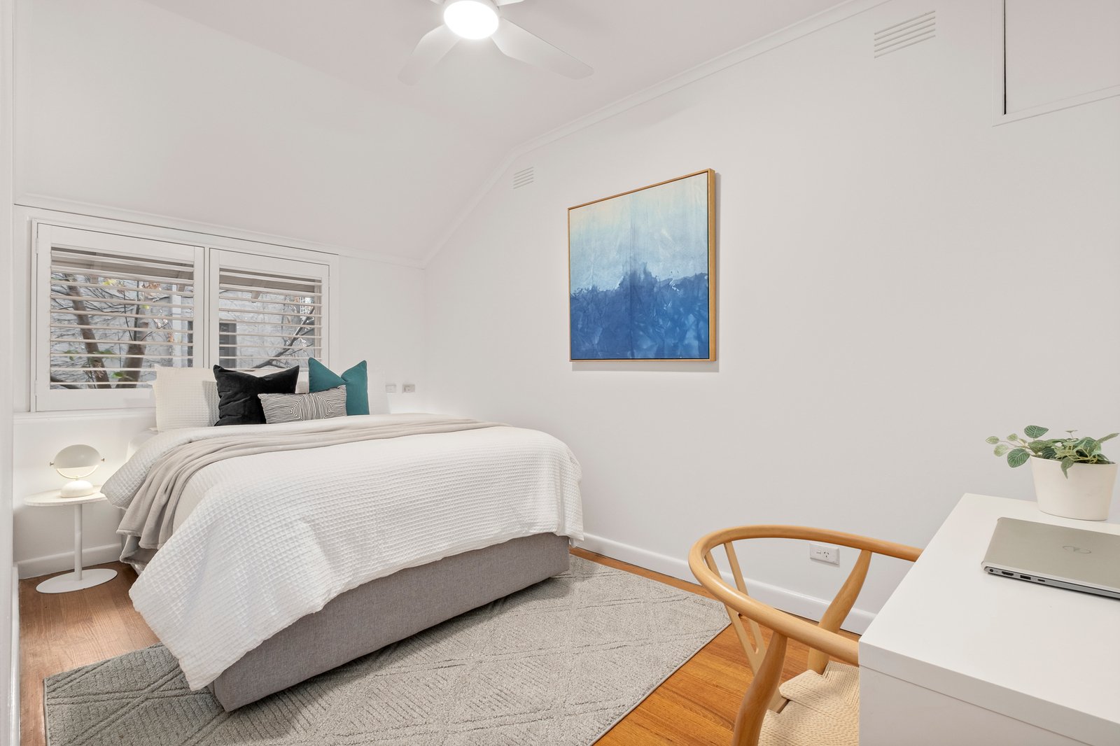 8 Allison Avenue, Glen Iris, 3146