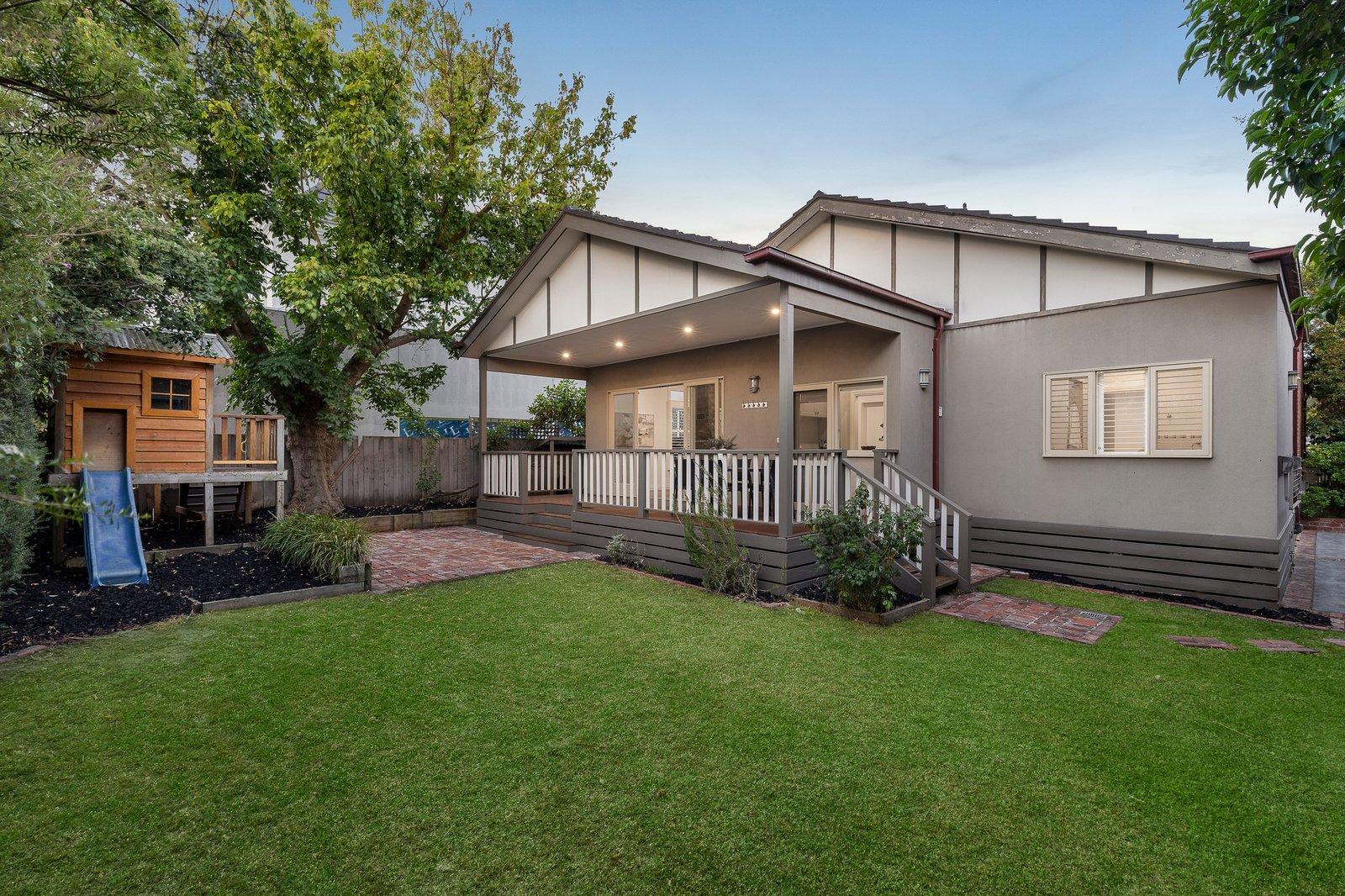8 Burbank Street, Ashburton, 3147