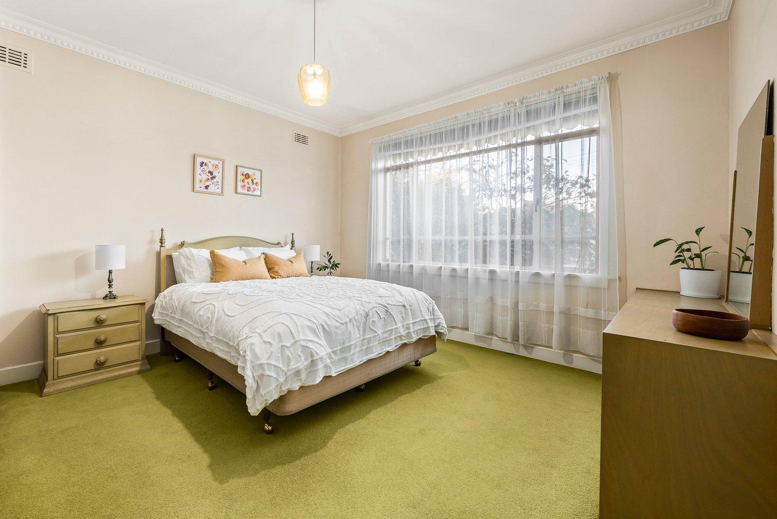 8 Gabriel Avenue, Malvern East, 3145