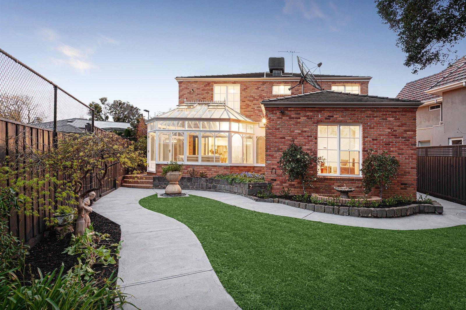 8 Ruhbank Avenue, Balwyn, 3103