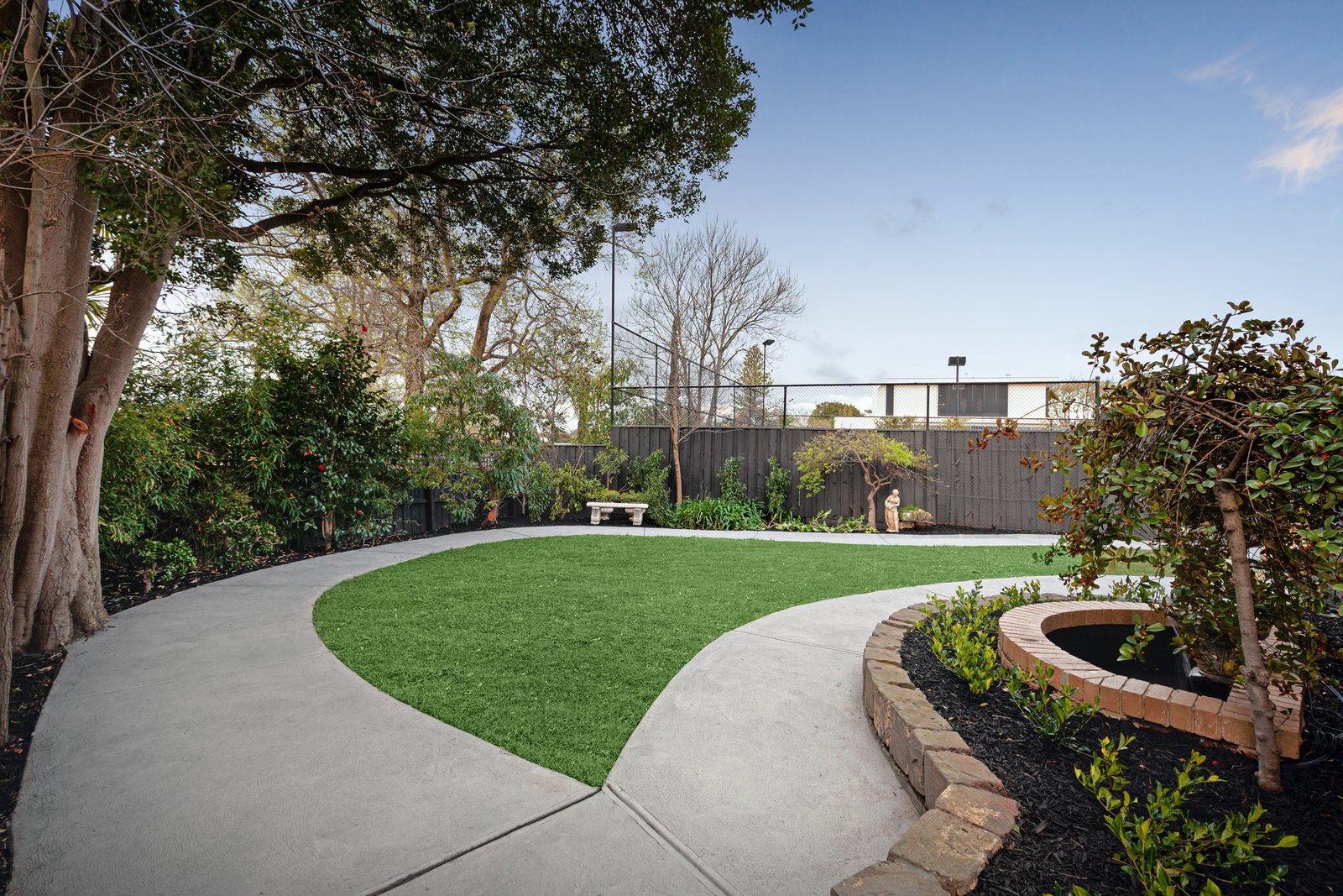 8 Ruhbank Avenue, Balwyn, 3103