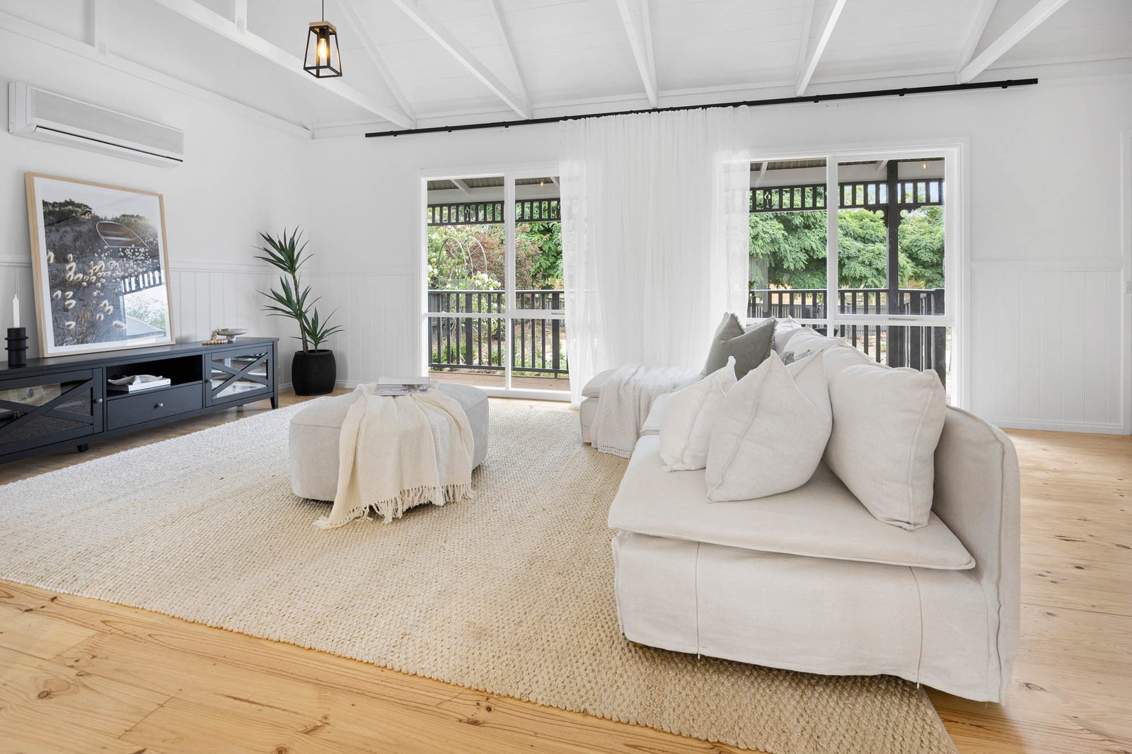 8 Vivian Way, Mount Martha, 3934