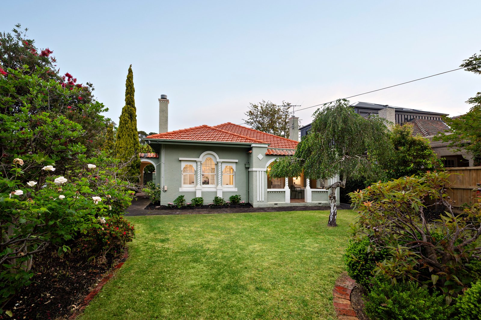 8 Wilton Vale Crescent, Malvern East, 3145
