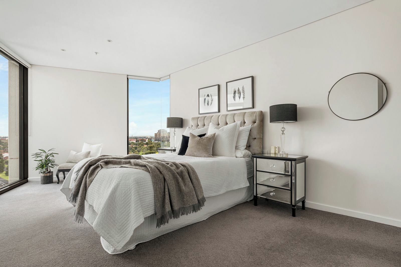 801/155 Beach Street, Port Melbourne, 3207