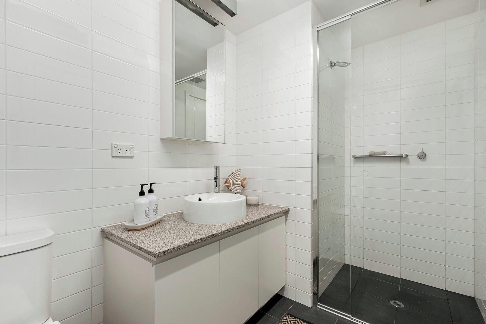 801/155 Beach Street, Port Melbourne, 3207