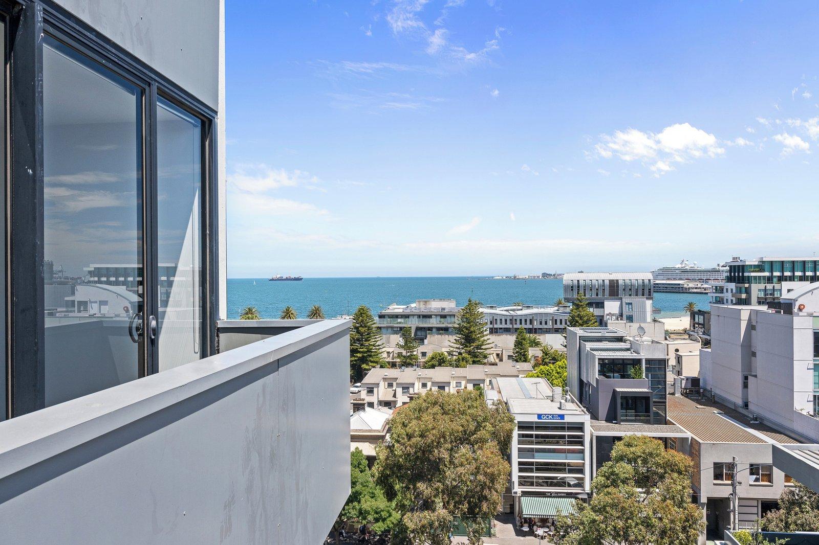 807/55 Bay Street, Port Melbourne, 3207