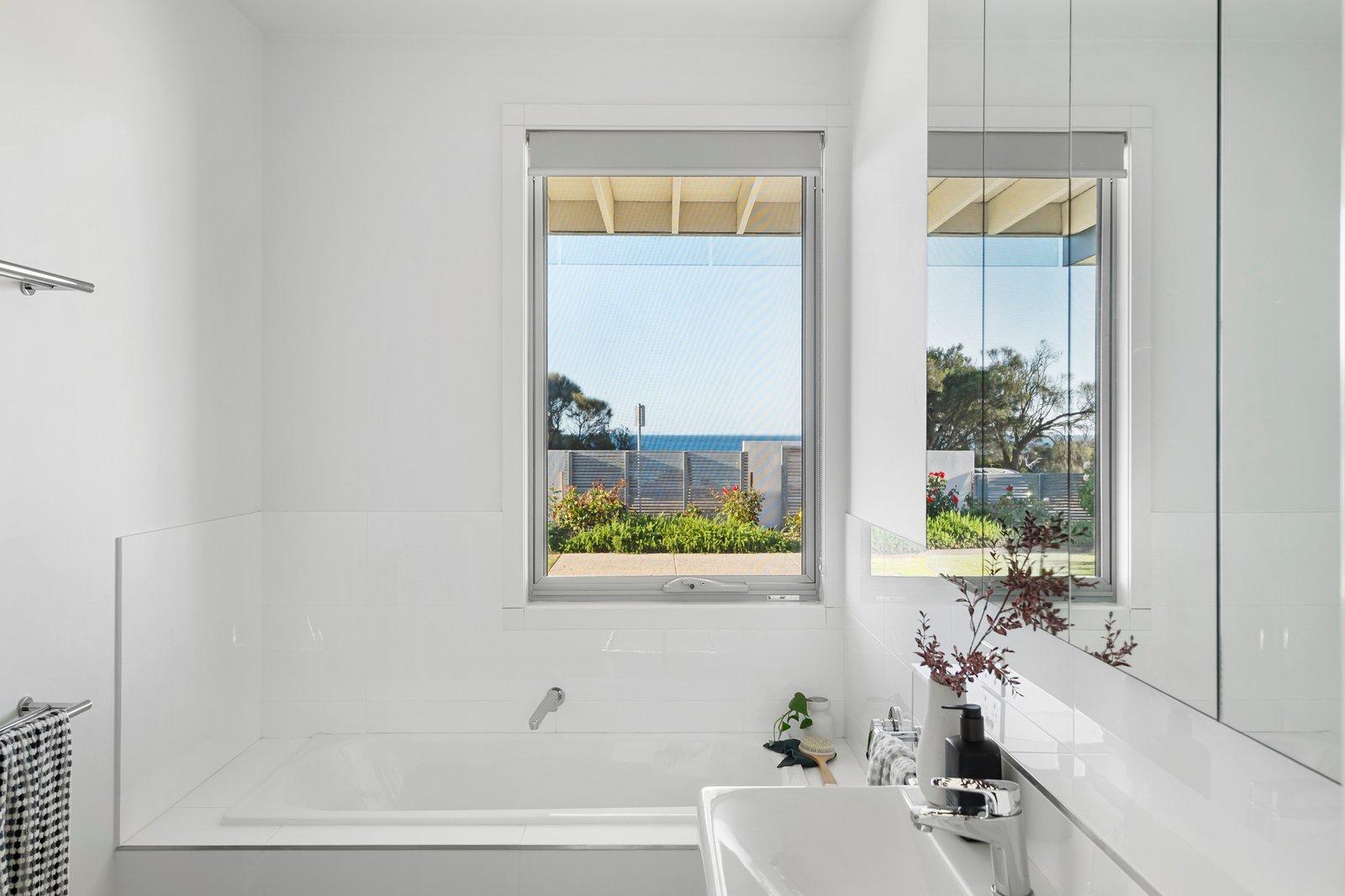 817 Esplanade, Mornington, 3931