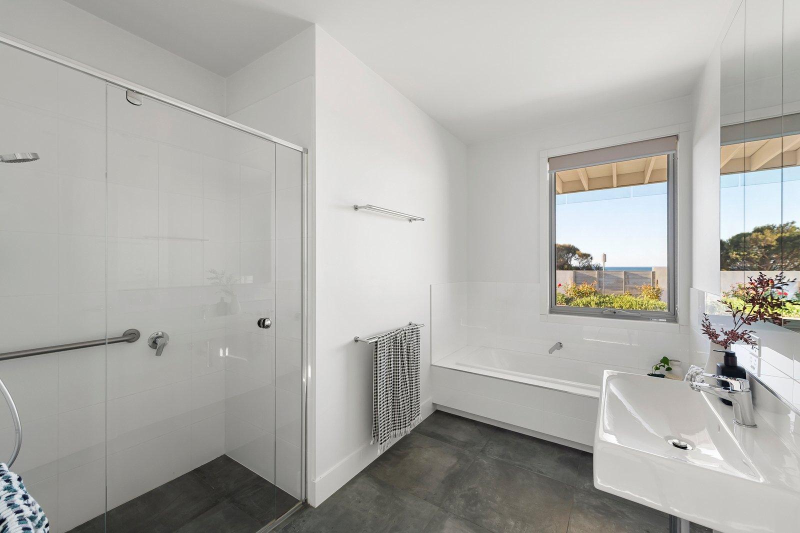 817 Esplanade, Mornington, 3931