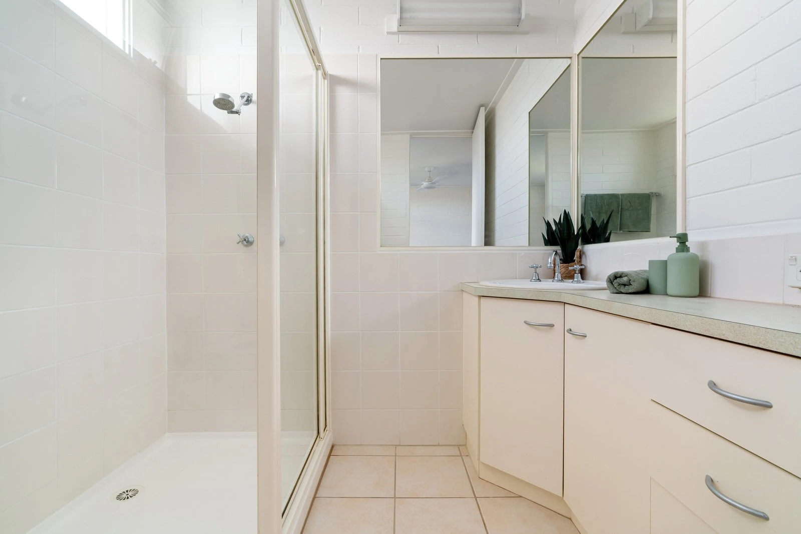 8/2-4 Moorgate Avenue, Mount Eliza, 3930