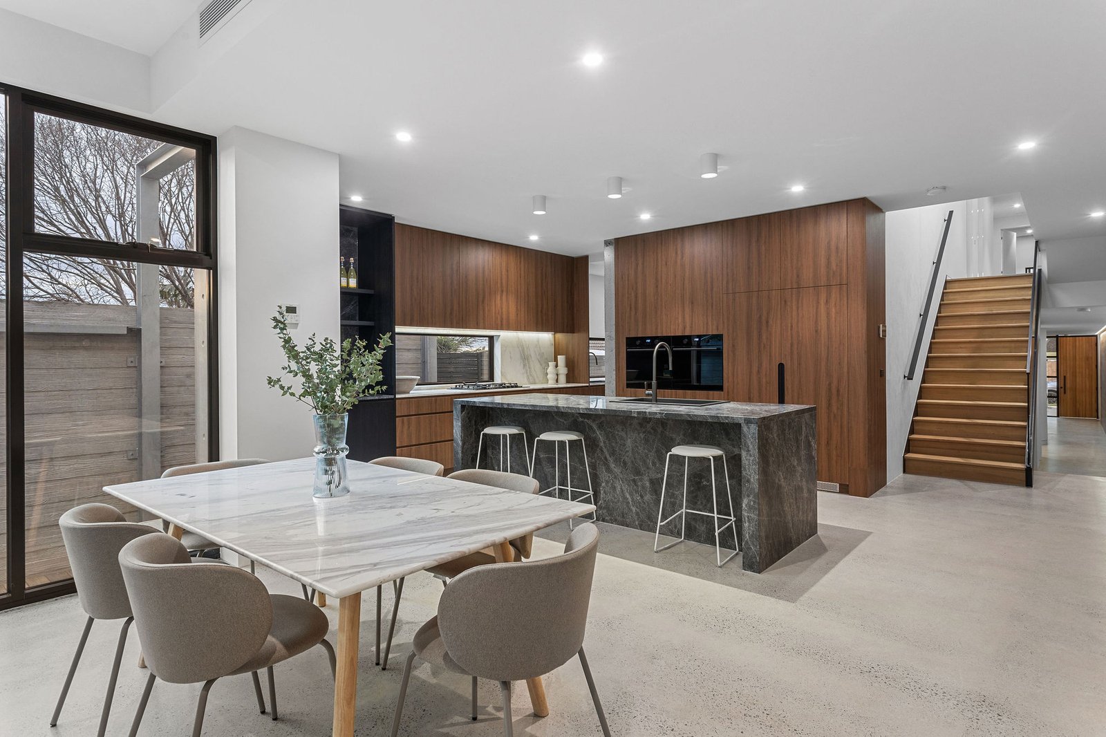 82 Venice Street, Mornington, 3931