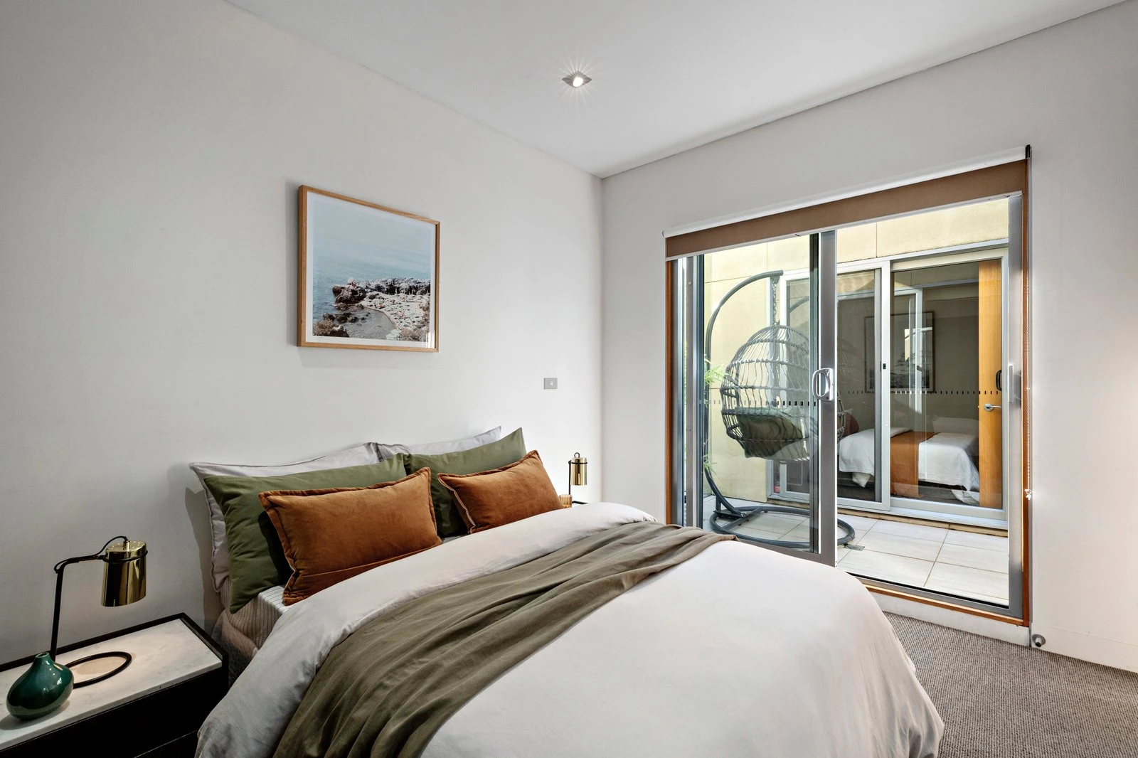 8/250 Charman Road, Cheltenham, 3192