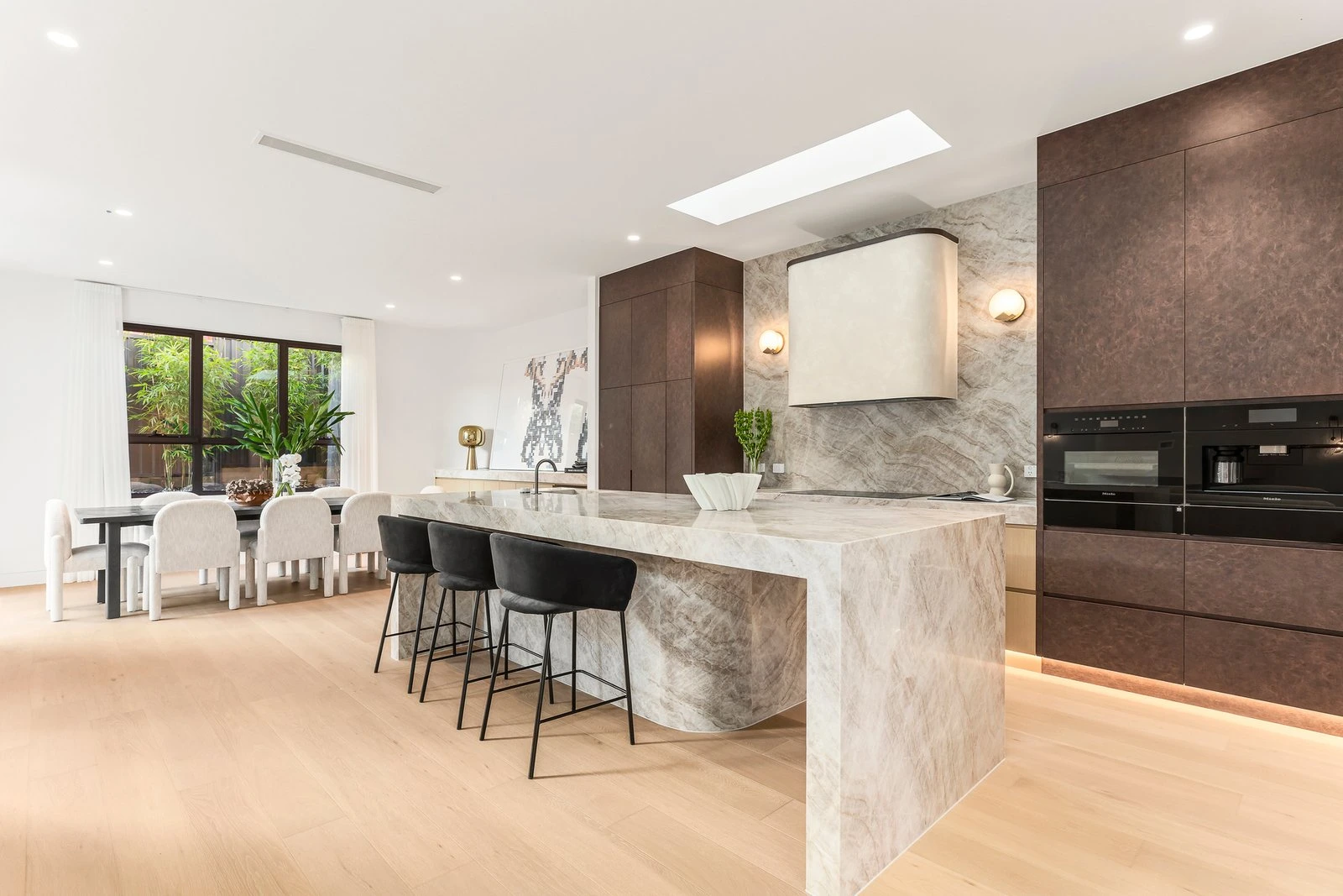 83 High Street, Glen Iris, 3146