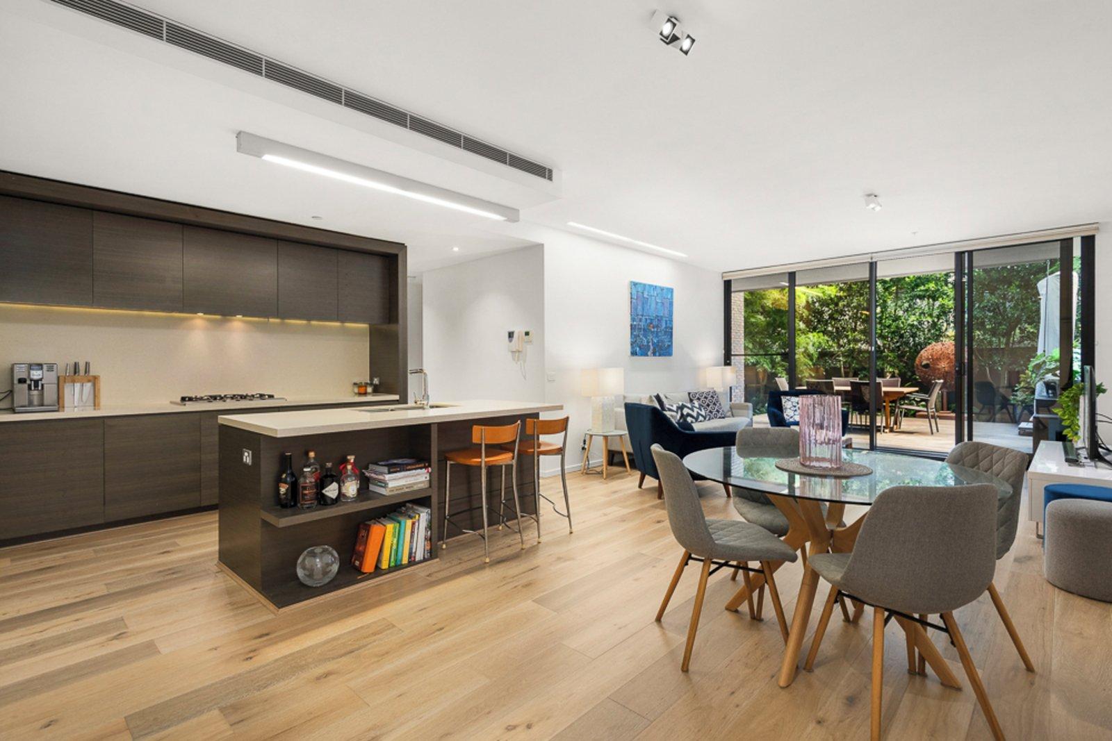 8/30 Warleigh Grove, Brighton, 3186