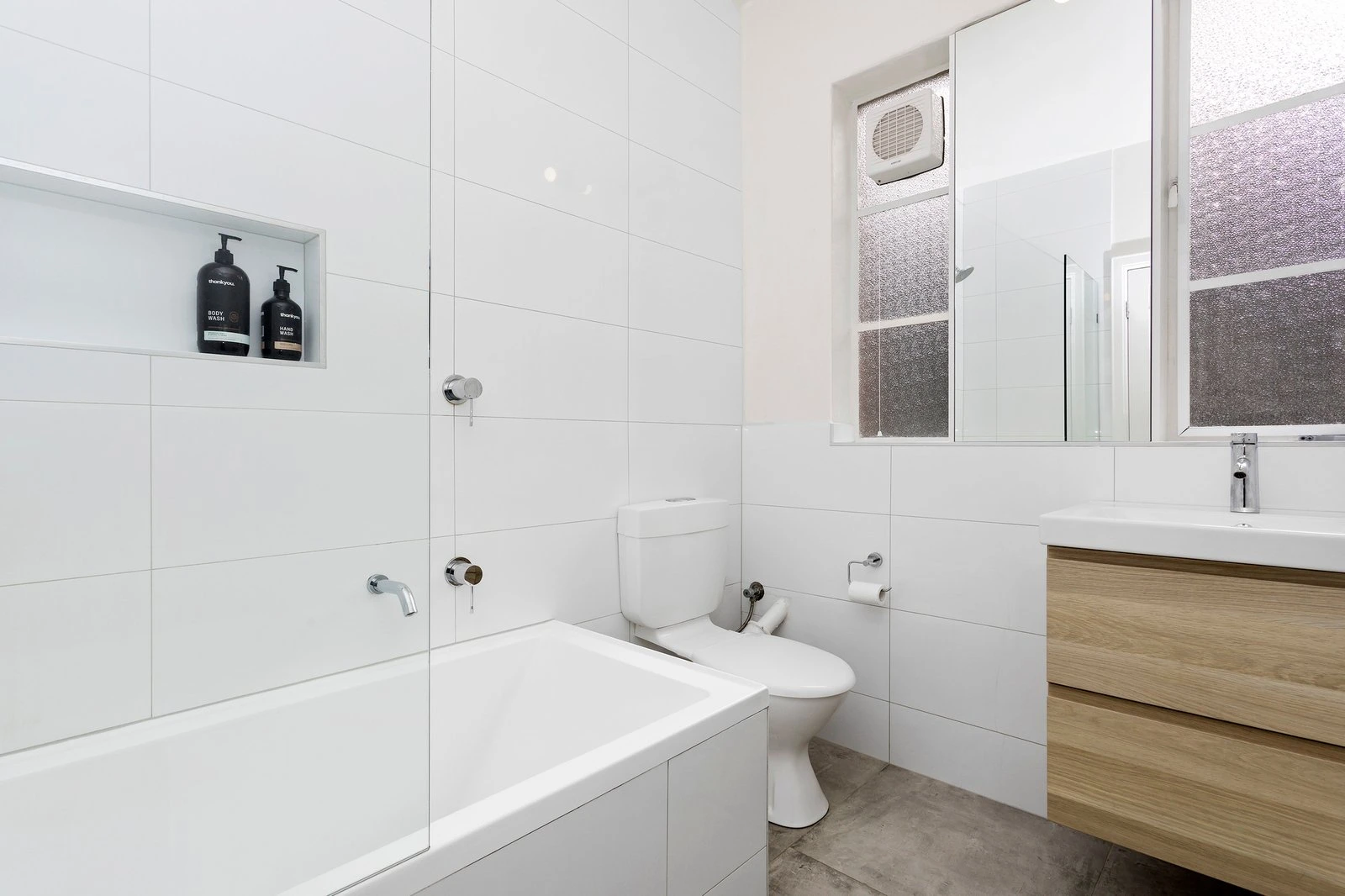 8/59 Queens Road, Melbourne, 3004