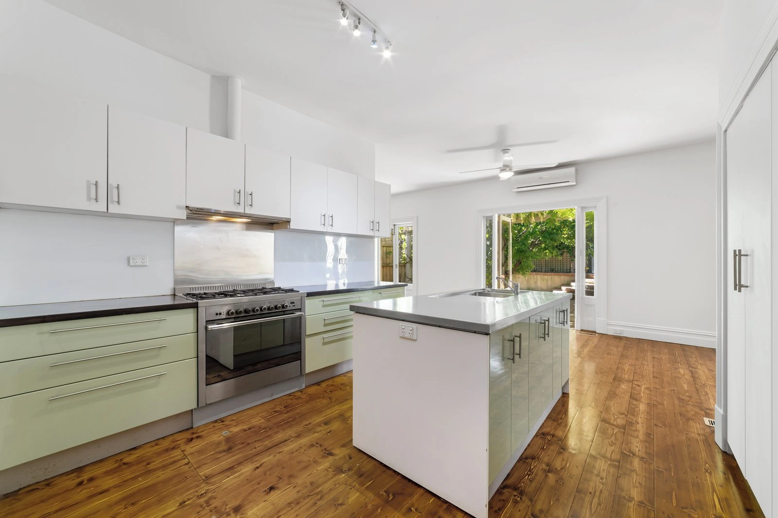 89 Rathmines Road, Hawthorn East, 3123